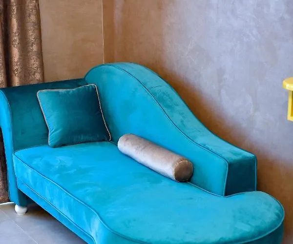 Sofrenic-adonis 아파트